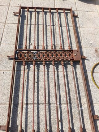 Puerta Reja de hierro forjado decorativa