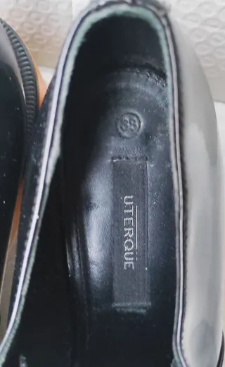 Zapatos Uterqüe negros con cordones y plataforma