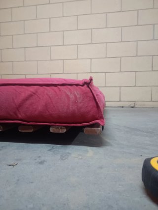 Sofá cama Fliken IKEA rojo poco uso.