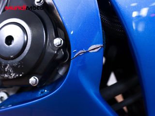 SUZUKI GSX-R 600 K7