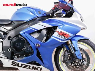SUZUKI GSX-R 600 K7