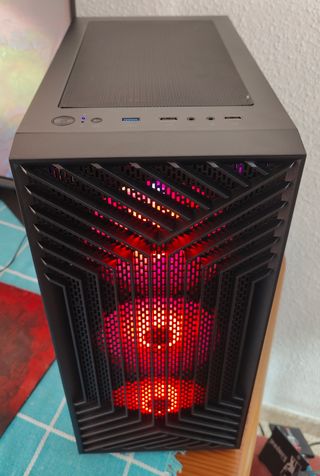 PC Gaming como NUEVO Intel RX580 32GB RAM PC-210