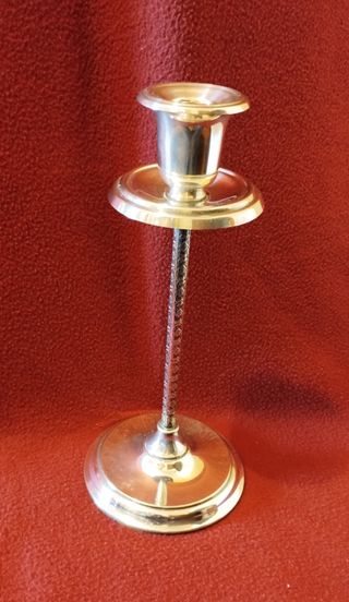 Candelabro Vintage Plateado 26cm Tallo muy Labrado