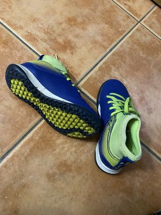 Botas de fútbol niño/niña