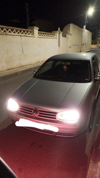 Volkswagen Golf 2002