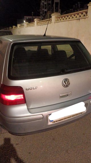 Volkswagen Golf 2002