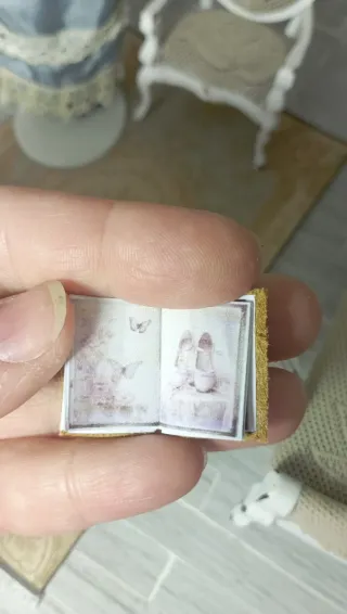 Libro miniatura 1:12 Pelle - Ballerina