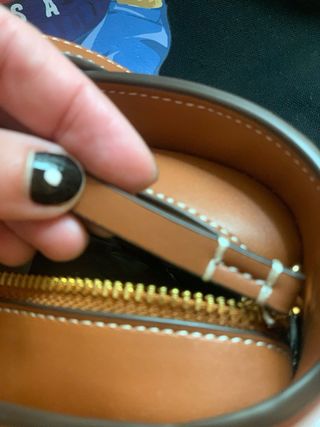 Bolso marrón de cuero