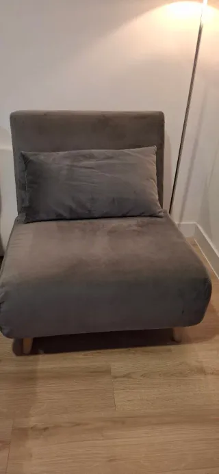 Sofá Cama Plegable Gris.