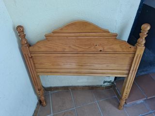 Cama de 90, cabecero madera y base rígida