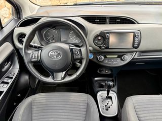Toyota Yaris Hybrid 100H | Etiqueta ECO