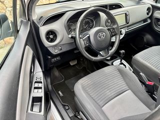 Toyota Yaris Hybrid 100H | Etiqueta ECO