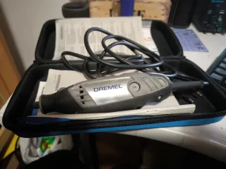 Dremel 3000 con maletín