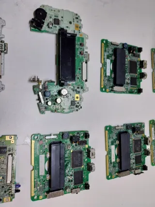 Lotto Schede Madri per Gameboy Advance, Sp e Color