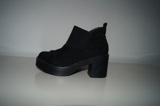 Botas pretas plataforma senhora 37