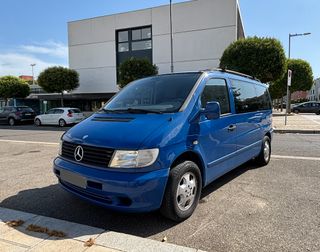 Mercedes-Benz Vito W638 año 2003, 220 CDI 120CV