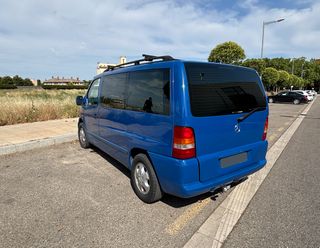 Mercedes-Benz Vito W638 año 2003, 220 CDI 120CV