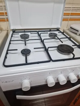 Cocina de gas Nevir