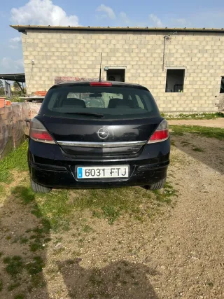 Opel Astra H 1.7 CDTI 100CV Negro,solo se despieza