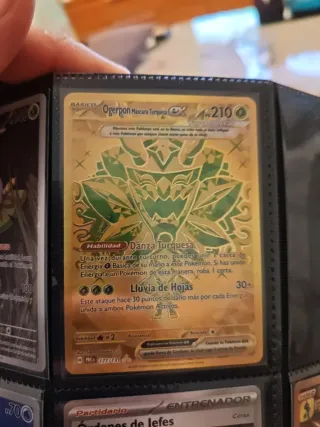 Ogerpon Máscara Turquesa EX Dorada