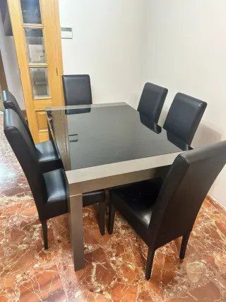 Oferta lote Mueble TV + Mesa Comedor + 6 Sillas