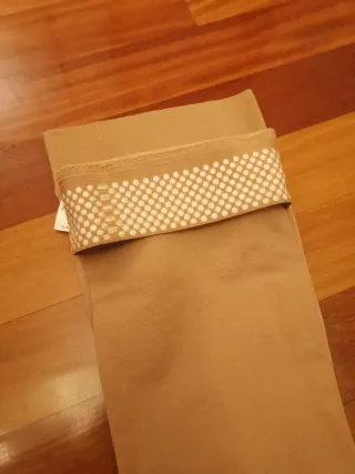 Medias de compresión media CCL2 beige