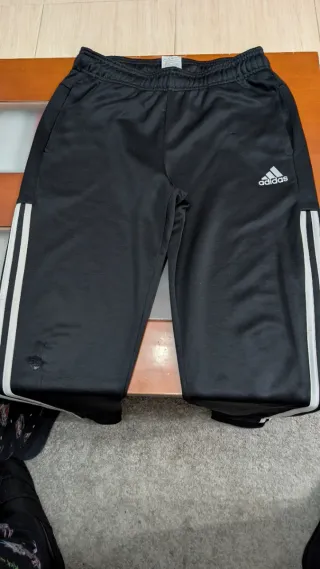 2 Pantalones Chándal Adidas (con roces)