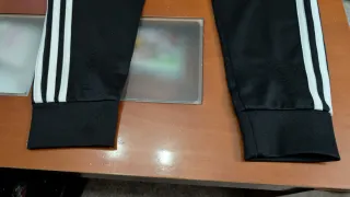 2 Pantalones Chándal Adidas (con roces)