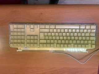 Apple Power Mac G4 + Teclado, Cables, CD, Manual