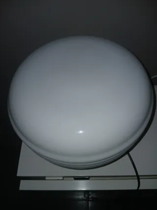 Lampada anni 70 vetro opalino e acciaio