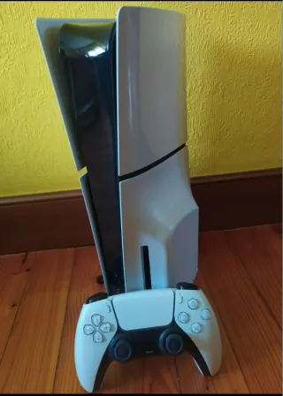 (NUEVA) PS5 Slim 1TB+ Mando