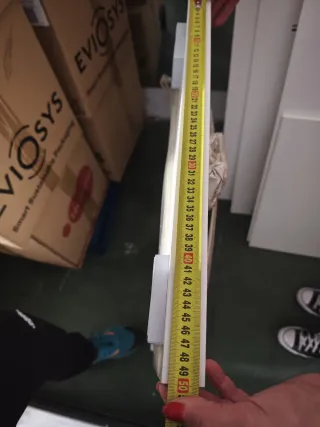 Armario blanco puertas madera