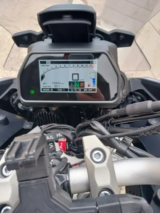 Yamaha Tracer 900 GT Gris/Rojo