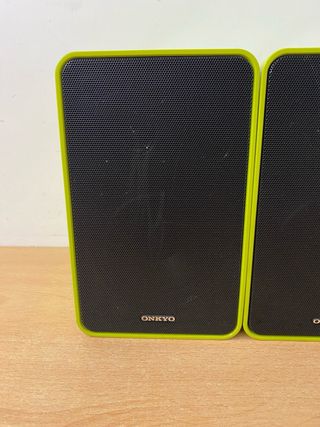 Altavoces Onkyo D-T05