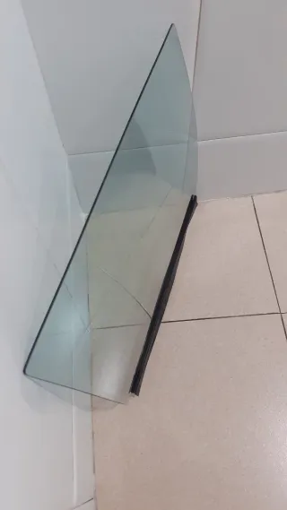 CRISTAL PUERTA TRASERA DCHA RENAULT SUPERCINCO