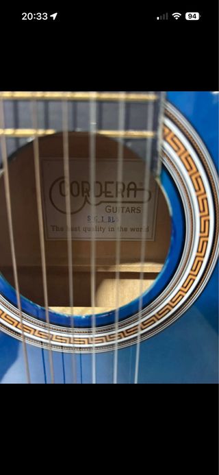 Chitarra classica blu