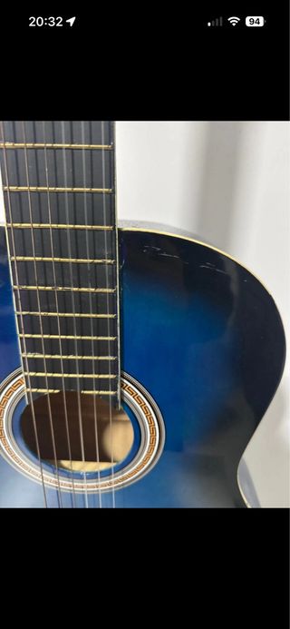 Chitarra classica blu
