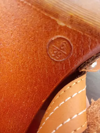 Tacones de piel color caramelo talla 39