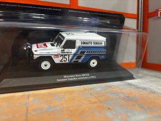 Mercedes-Benz 250 GE Asistencia 1:43