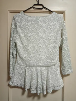 Blusa Amisu Encaje Blanca Manga Larga