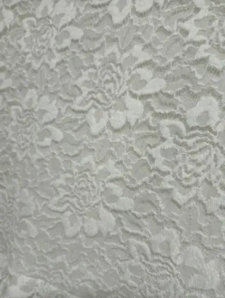 Blusa Amisu Encaje Blanca Manga Larga