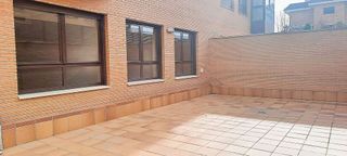 Piso en alquiler en Valdemarín en Madrid