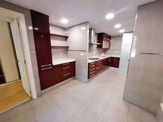 Piso en alquiler en Valdemarín en Madrid