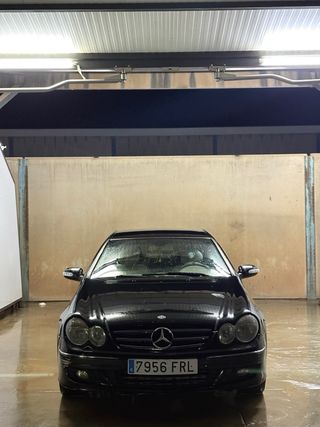 Mercedes-Benz  CLK 2004
