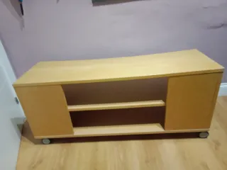 Mobile da pranzo o camera in legno