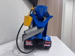 Camión Hormigonera Bruder MAN TGA 41.440