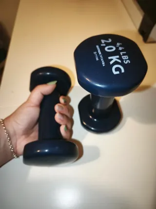 Manubri 2kg (4.4 lbs) Decathlon