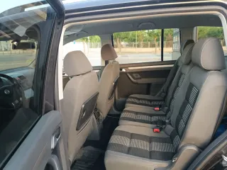 Volkswagen Touran 2009