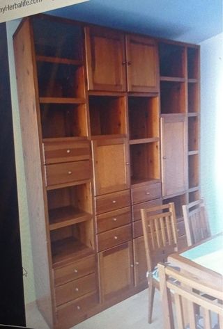 Librería modular salón madera