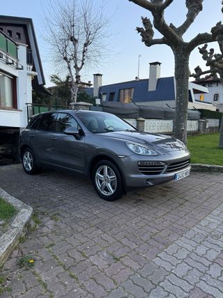Porsche Cayenne 2012